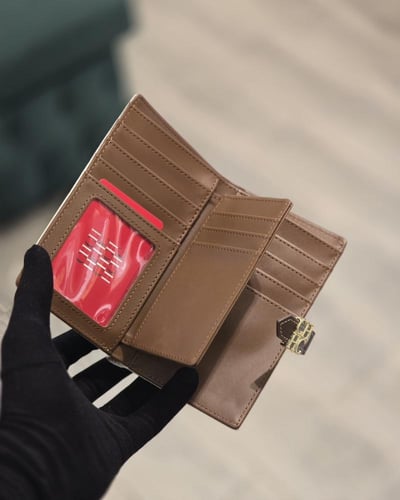 محفظة سي اتش هاي كولتي