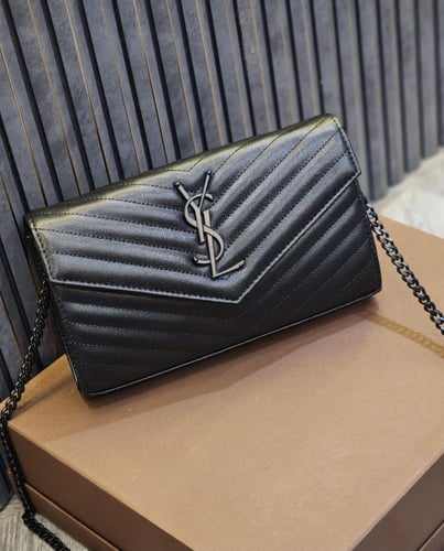 سالوران - مونغرام كروس ماستر