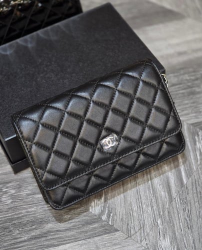 شانيل - كروس ماستر