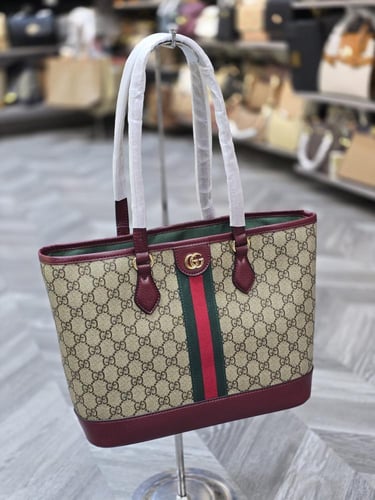 قوتشي اوفيديا ماستر