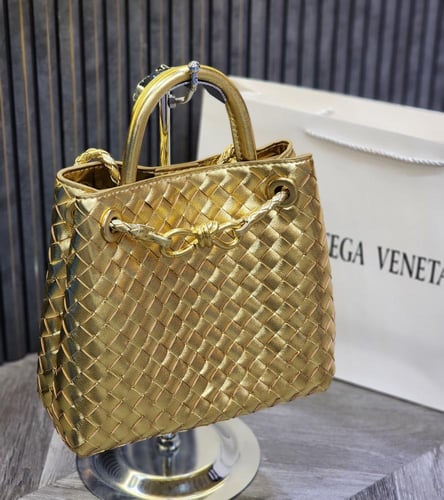 بوتيقا - انديامو