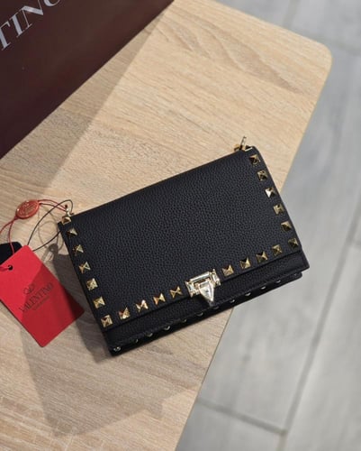 فالنتينو جارافي روكستد