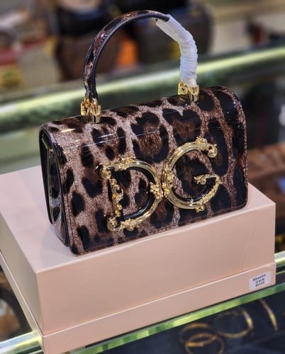 دولتشي اند غابانا- جيرلز ماستر