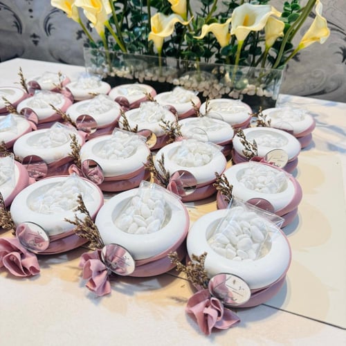 مبخرة مصنوعة بالاسمنت للتوزيعات( 12 حبات)