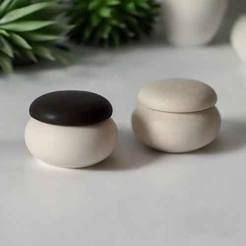 توزيعات على شكل جرة بالثيم