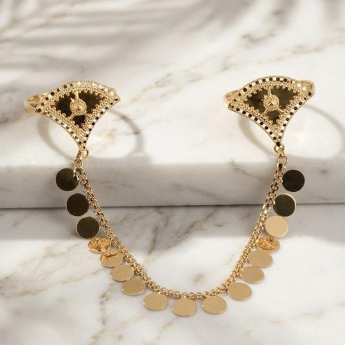 Triangular Otar ring, 21 karat