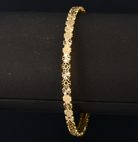 Bracelets / Bangles / Cuffs