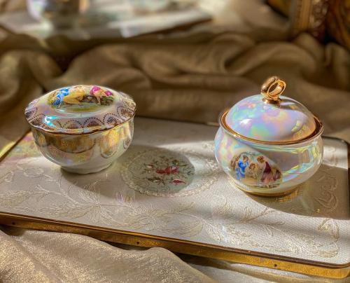 Jewelry box