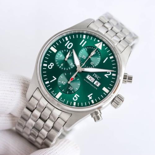 ساعة IWC