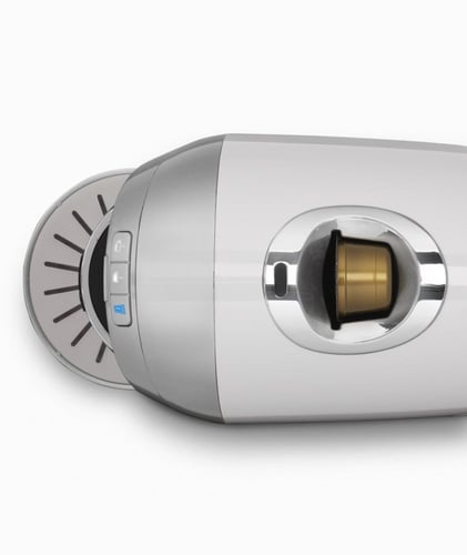 جهاز القهوة ( دياديما ) اللون اسود وأبيض