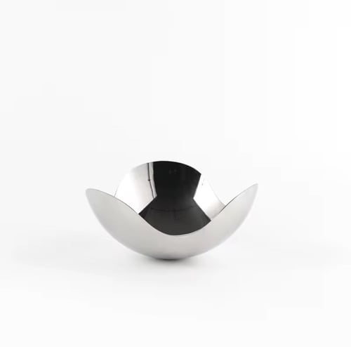 وعاء تقديم صغير