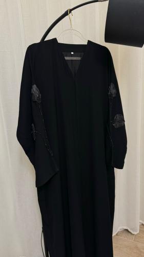 عباية رنا