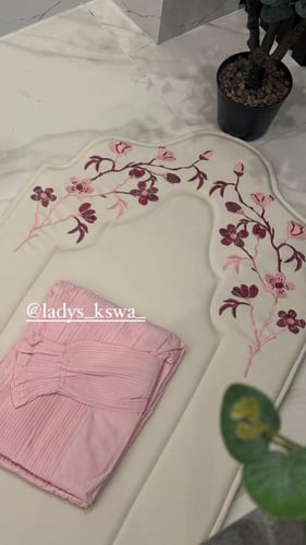 طقم ورود كسوة