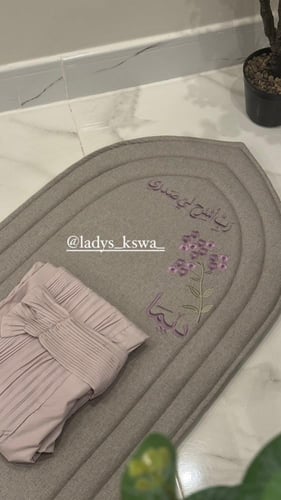 طقم الباقة بقماش الكتان