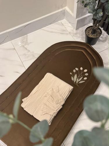 طقم صلاة بني