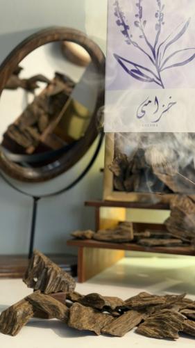 العود الازرق