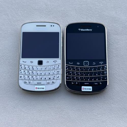 BlackBerry Bold 9900