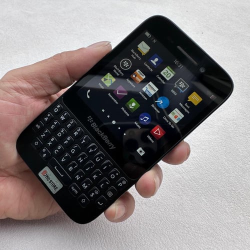 blackberry q5