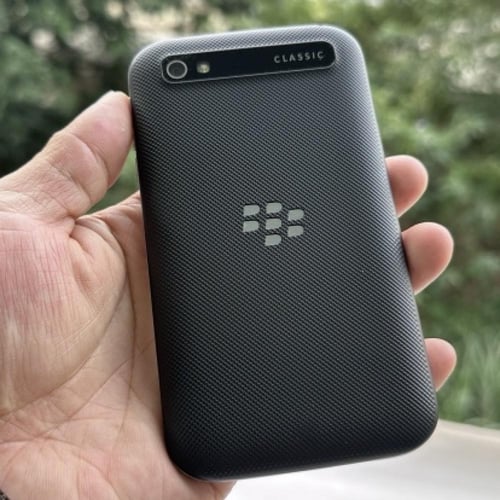 Blackberry q20