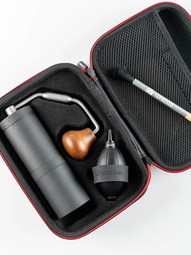 مطحنة قهوة يدوية