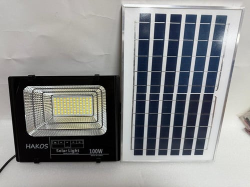 كشاف ليد 100 واط بالطاقة الشمسية 3 لون