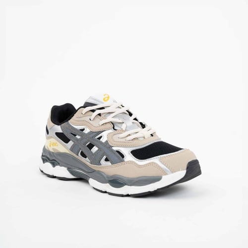 شوز asics _ ألوان مدمجة _ تصميم عصري