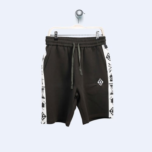 طقم قطعتين شورت - نقوش تطريز