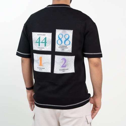 تي شيرت كاجوال أرقام في الظهر - أسود