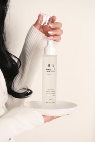 تونر للوجه والمناطق الحساسة