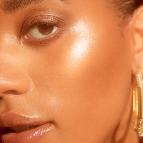 ايلف فلتر سائل للوجه هلو جلو