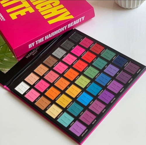 باليت هارموني بيوتي برايت مات 42 لون BRAIGHY MATTE