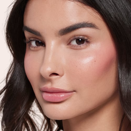 لوكا احمر الخدود كريمي