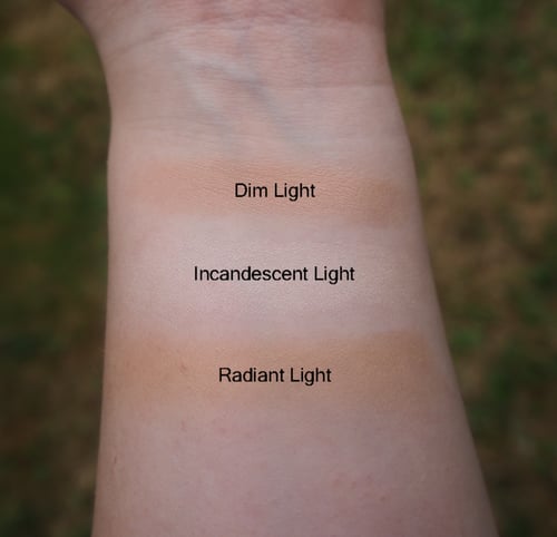 بودرة أمبينت لايتنج اورجلاس