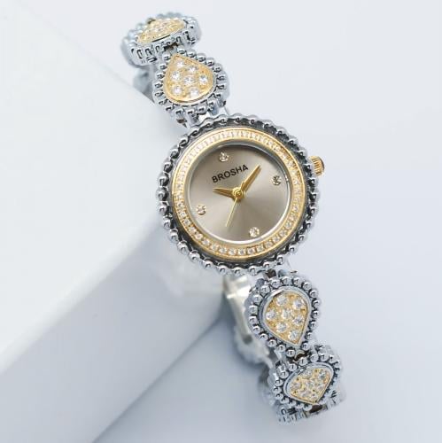 ساعة نسائية أنيقة من بروشا