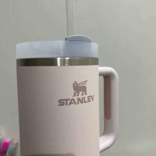 غطاء حجم 40oz ابيض
