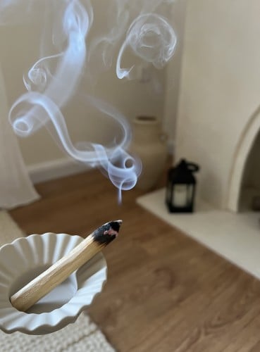 عود بخور