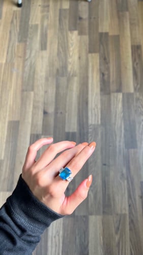 خاتم الحجر الازرق