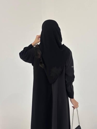 عبايه #185 تسليم فوري