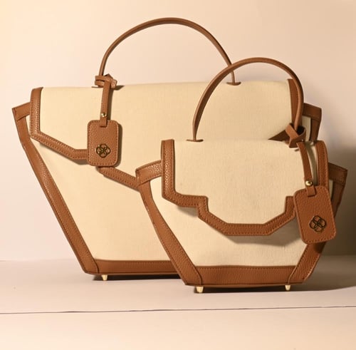 حقيبة (كوكب) باللون البيج صغير