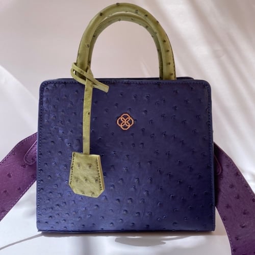 حقيبة (قوس) باللون الكحلي