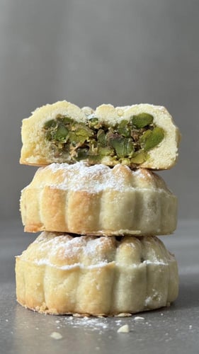 معمول مشكل بالسميد حجم صغير