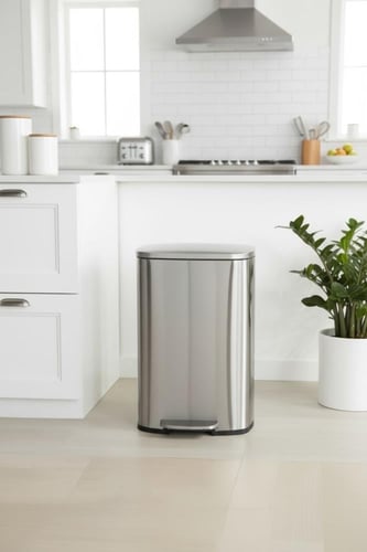 سلة نفايات ستيل، 50 لتر، بدواسة قدم، تصميم أنيق من...
