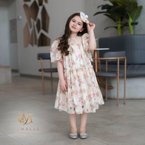 فستان واسع بأكمام 4/3 منسدلة