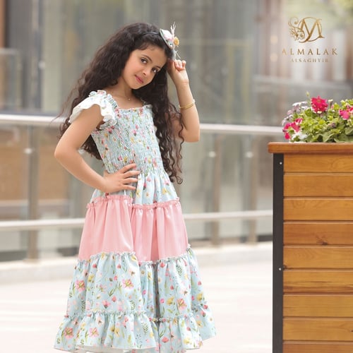 فستان كلوش طبقات سفليه