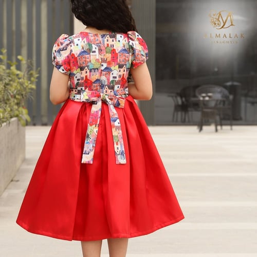 فستان ب طبعات بيوت