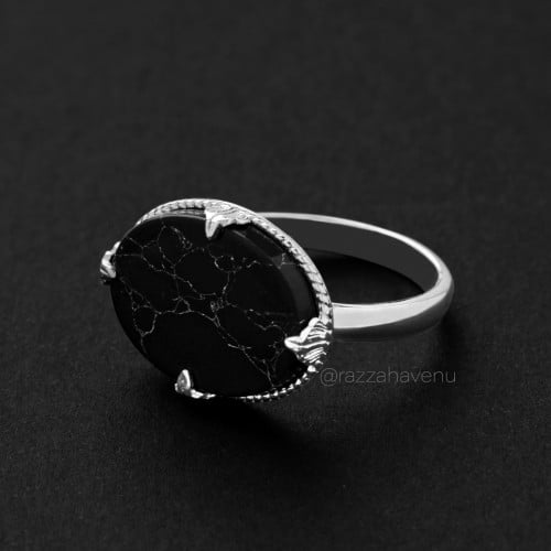 خاتم ملكي مقبض كلاسيكي فضه عيار 925 - اسود معرق