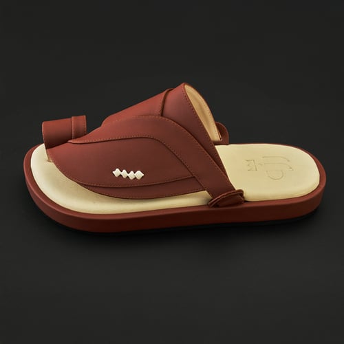 حذاء شرقي مُلبس جلد بتصميم كلاسيكي - جملي و بيج