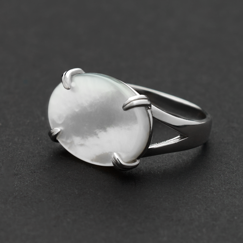 خاتم ملكي مخالب فضه عيار 925 - صدف