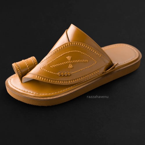 حذاء شرقي مطرز جملي