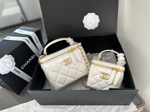 حقيبة شانيل صندوق بمرآة